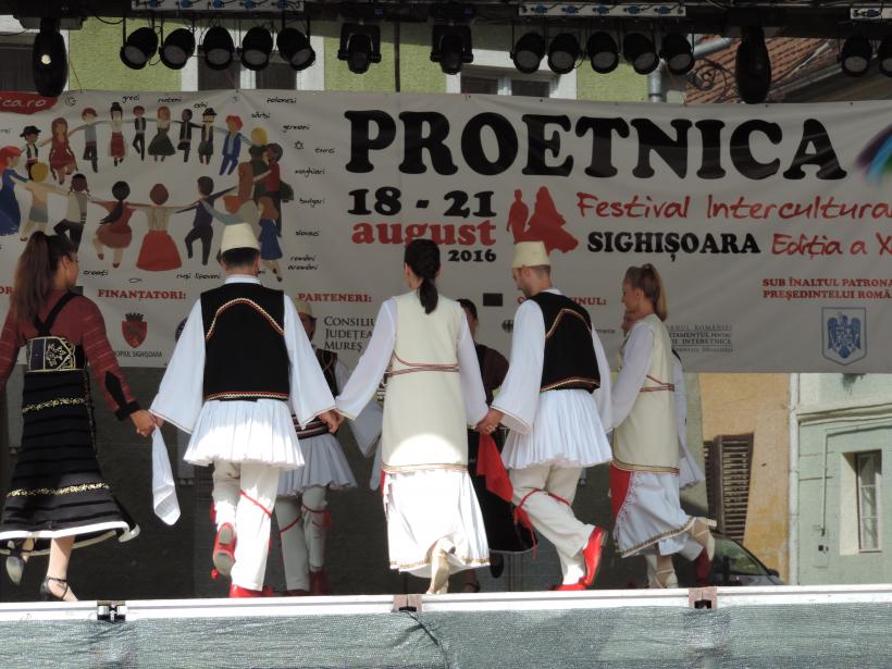 Un german îndrăgostit de România a pus bazele festivalului Proetnica 18546717