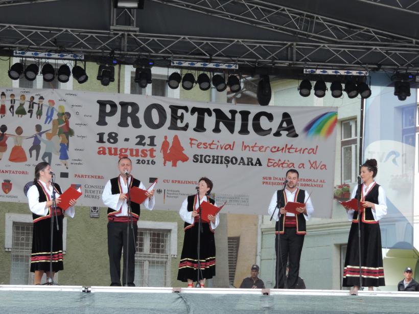 Un german îndrăgostit de România a pus bazele festivalului Proetnica 18546718