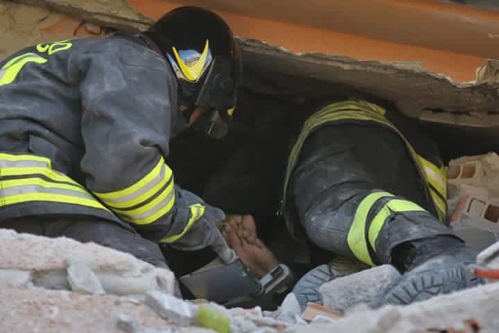 Cutremurul din Italia: 247 de morţi, potrivit unui nou bilanţ al Protecţiei Civile 
