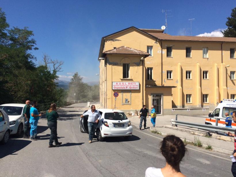 Replici puternice ale seismului din Italia. Spitalul din Amatrice, evacuat
