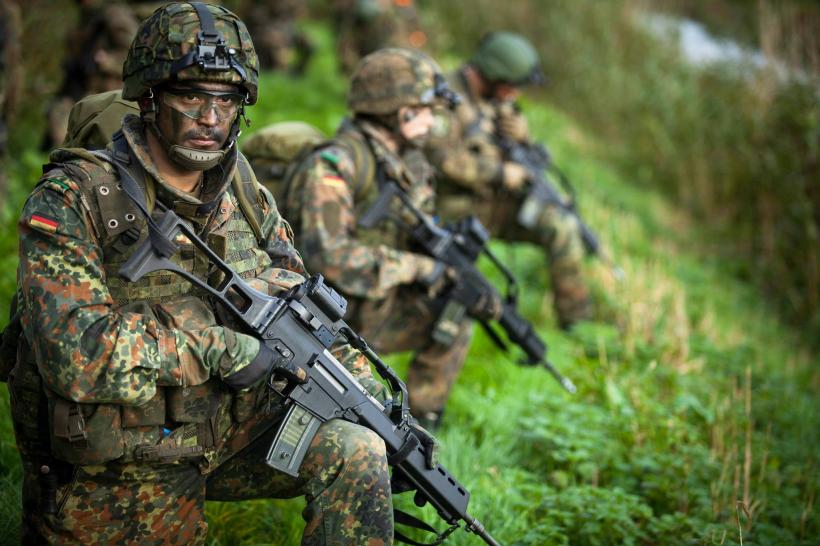Germania: Control la sânge, după ce jihadiștii s-au infiltrat în rândul armatei