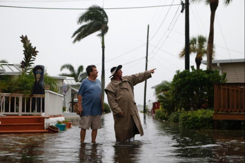 Uraganul Hermine loveşte Florida, risc de inundaţii &quot;potenţial mortale&quot; 