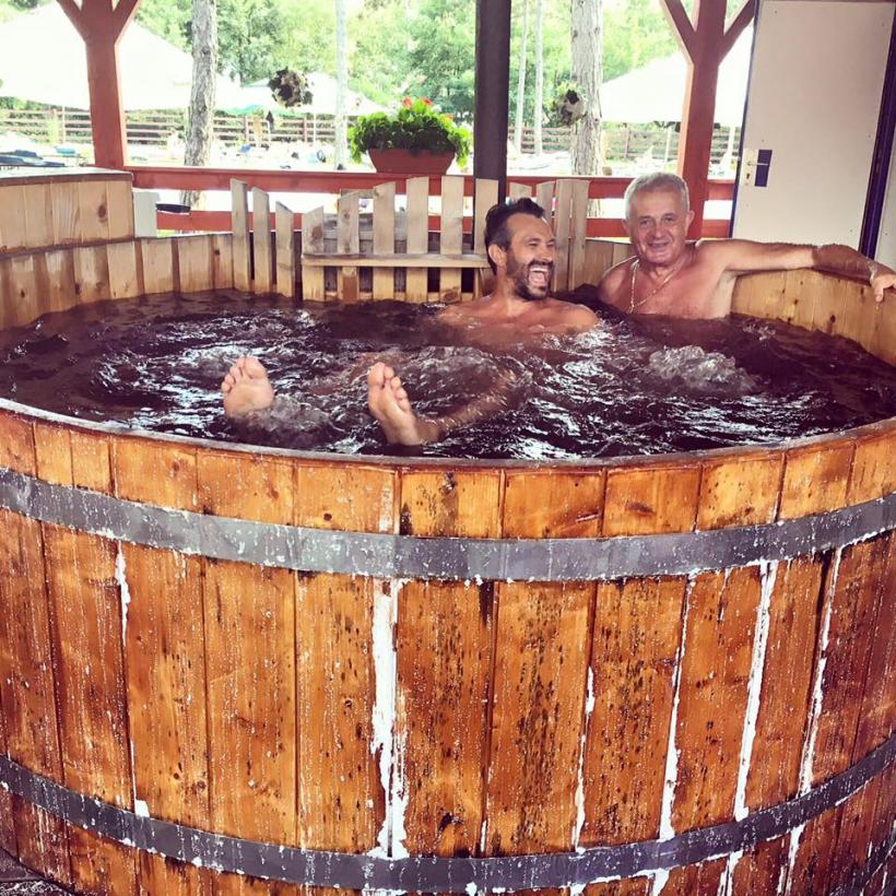 Nicolai Tand, vacanță cu familia și prietenii în Maramureș, locul în care s-a născut și a crescut 18548857