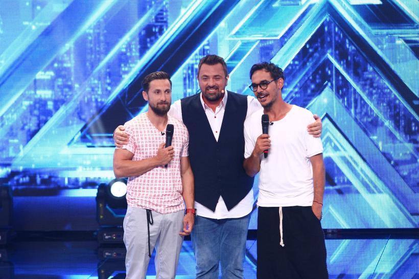 X Factor. Răzvan și Dani nu pot dormi din cauza lui Horia Brenciu