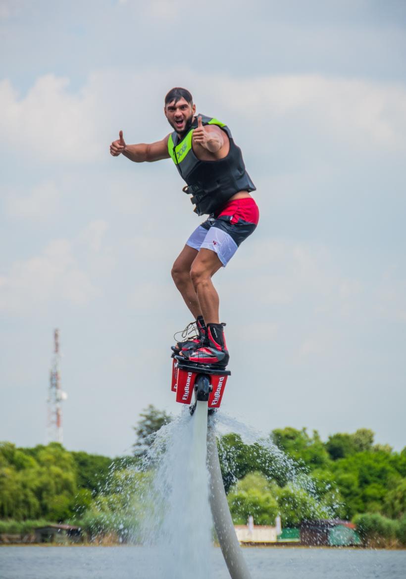 Dorian Popa le iubeşte, dar nu prea are bani pentru ele: "Sunt destul de scumpe" 18549193