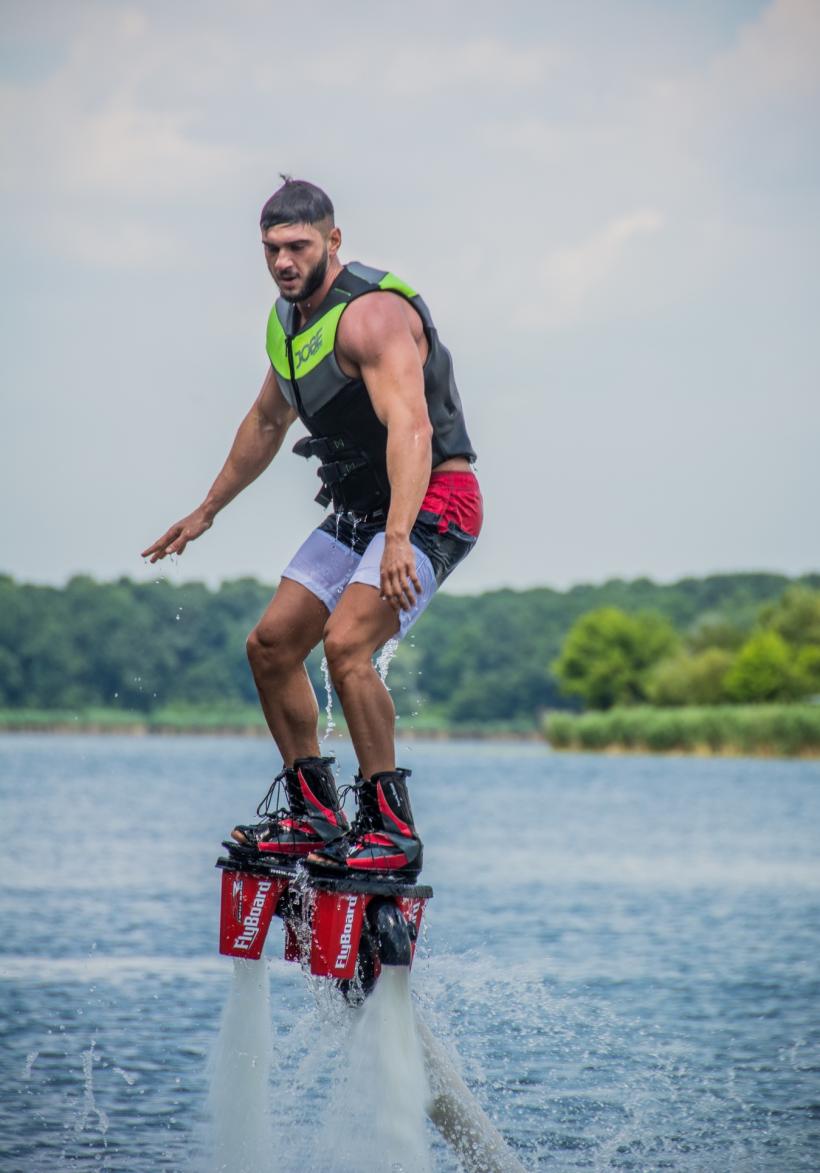 Dorian Popa le iubeşte, dar nu prea are bani pentru ele: "Sunt destul de scumpe" 18549195