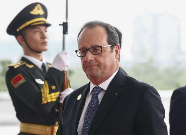 Francois Hollande, prima vizită în “Micul Paris”