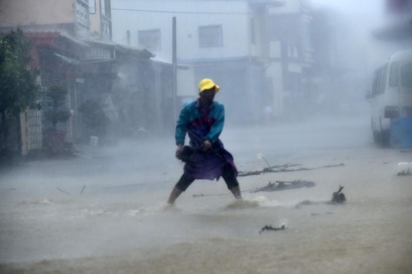 VIDEO - Merati, cel mai puternic taifun al anului, a lovit Taiwan-ul
