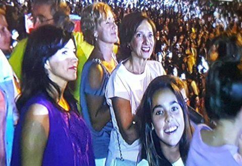 VIDEO - Carmen Iohannis a dansat pe melodiile lui Smiley şi ale trupei Voltaj la Media Music Awards