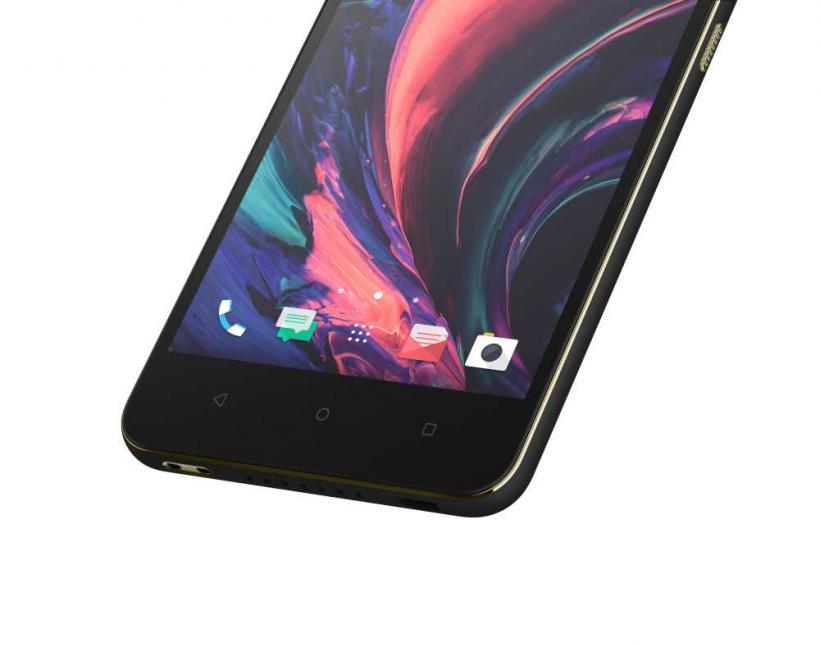 FOTO. Cum arata noul model HTC Desire 10 18549989