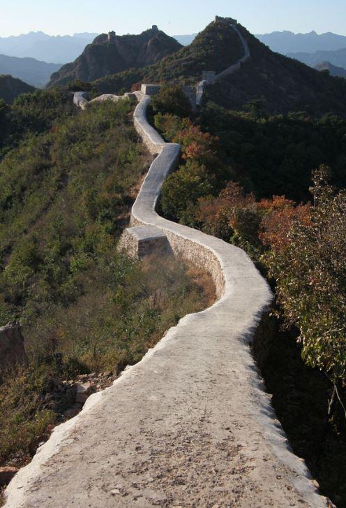   Autorităţile chineze, criticate pentru reparaţiile ''urâte'' efectuate la Marele Zid Chinezesc
