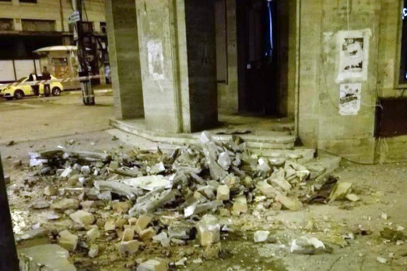 Cutremur 24 septembrie 2016. Atacuri de panică, fațade prăbușite și răniți, la Iași