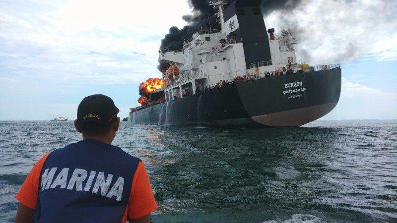 Un petrolier a luat foc în Golful Mexic