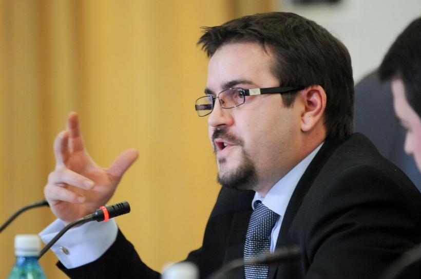 Bogdan Diaconu vrea desfiinţarea Consiliului Naţional pentru Combaterea Discriminării