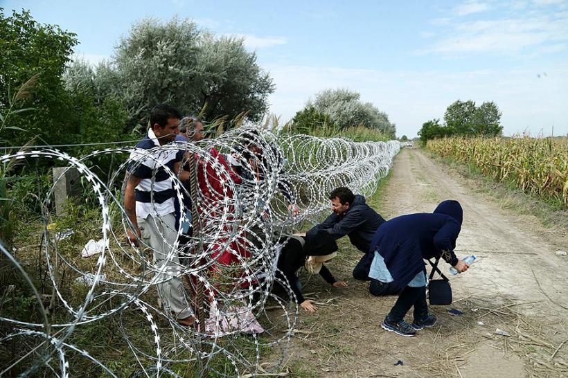 Bulgaria:Nouă vameşi şi poliţişti, arestaţi sub suspiciunea că au luat mită pentru a lăsa să treacă migranţi clandestini 