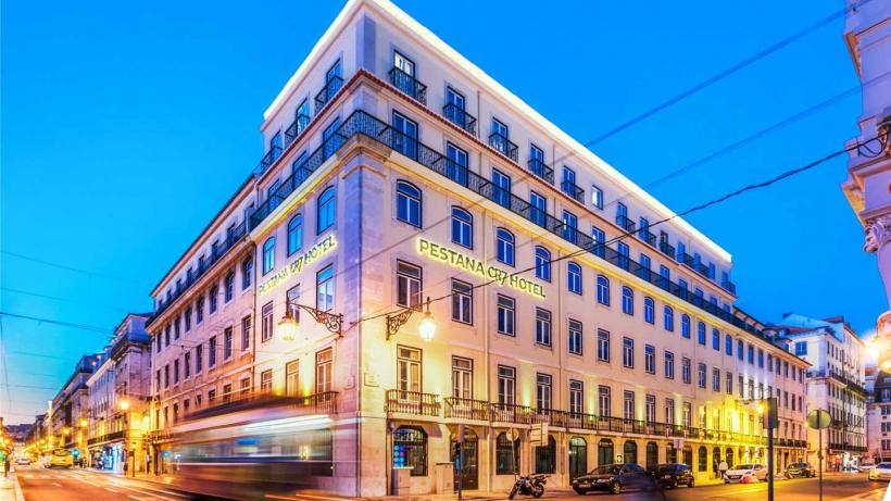 FOTO Cum arată noul hotel de lux al lui Cristiano Ronaldo 18551409