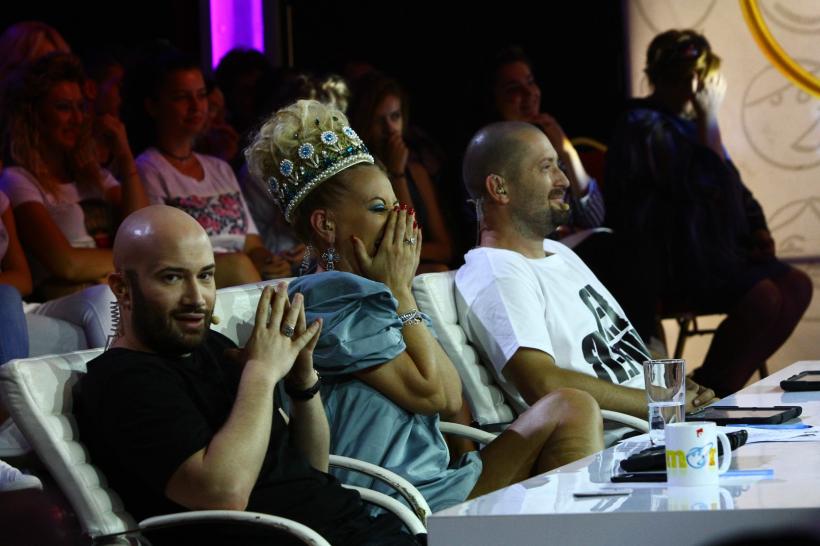 Duminică seara, la iUmor, un concurent va picta cu organul genital!  18552146