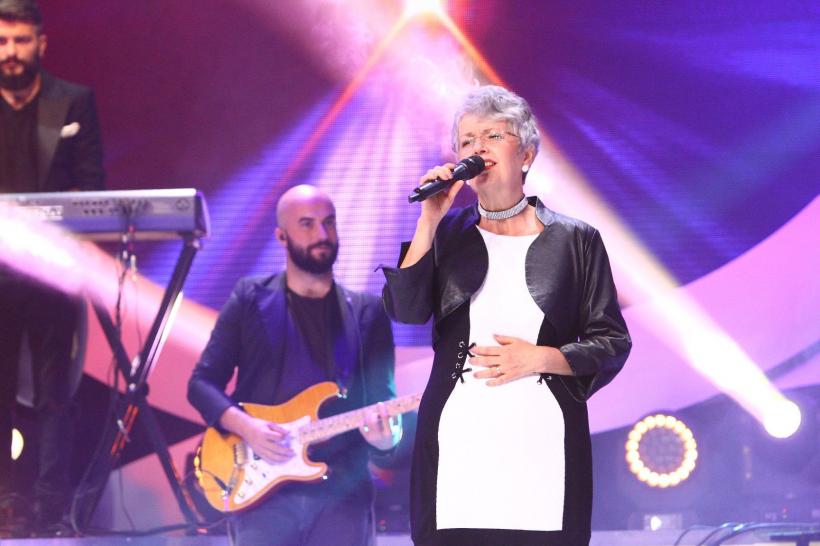 Eva Kiss a revenit în România să cânte la “Te cunosc de undeva!” 18552059