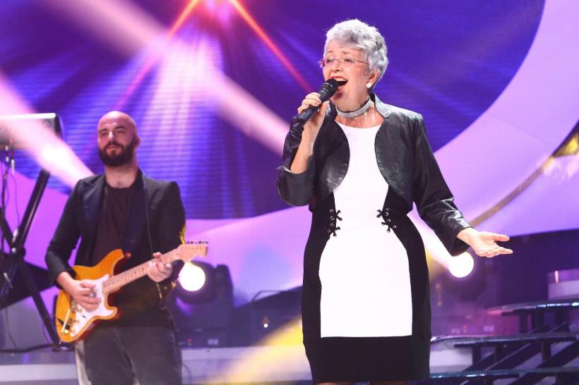 Eva Kiss a revenit în România să cânte la “Te cunosc de undeva!” 18552061