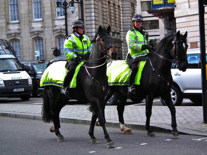 Iașiul își face patrulă călare ca la Londra