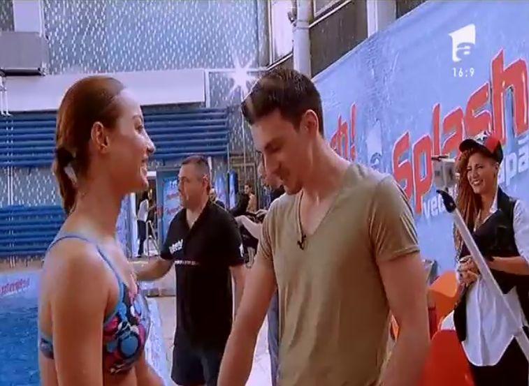 Flavia Mihăşan, "vecina" de la Neatza, ne-a dezvăluit cum a cucerit-o iubitul ei, Alexandru: "Îmi plac bărbaţii inteligenţi. Şi el e" 18552284