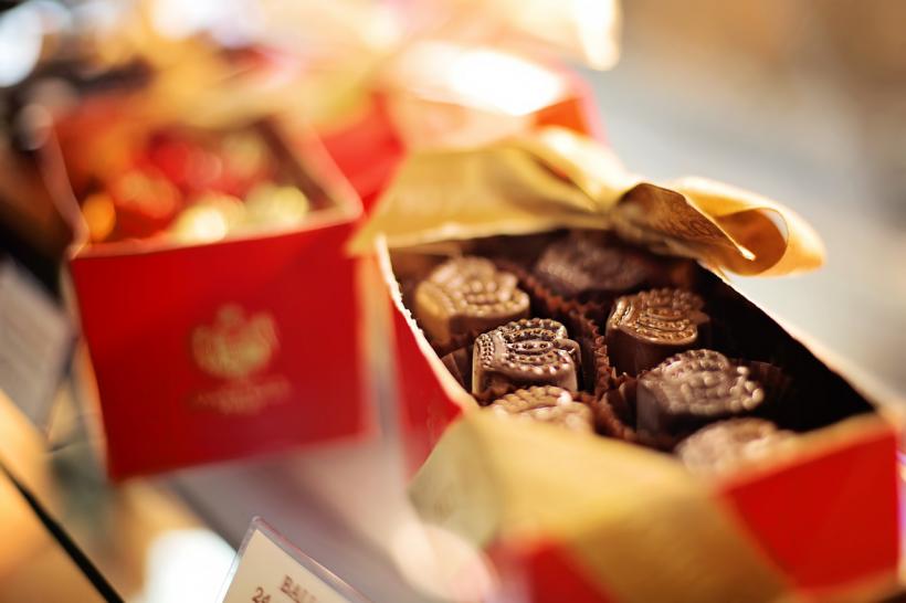  Oamenii de știință confirmă efectele ciocolatei asupra creierului. Cum te ajută