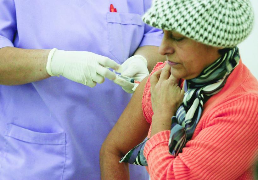 Ministerul Sănătăţii face imunizare cu linguriţa