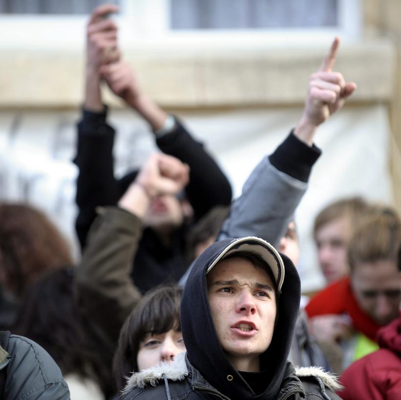 Studenţii, supăraţi pe Guvernul Cioloş