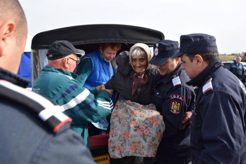 Timiş: Femeie de 93 de ani, căutată cu 3 trei elicoptere, după ce s-a rătăcit la cules de ciuperci