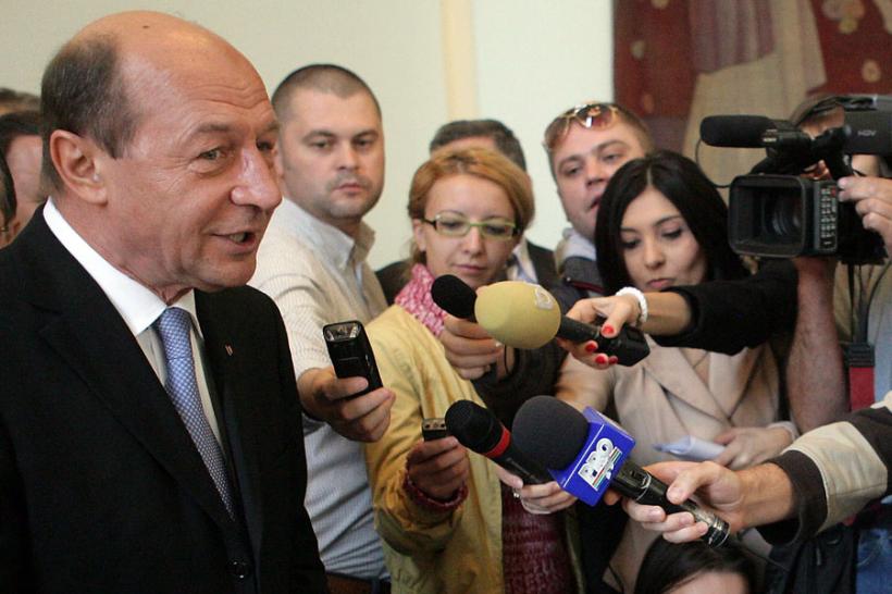Băsescu şi Steriu deschid listele PMP pentru Senat şi Camera Deputaţilor la Bucureşti