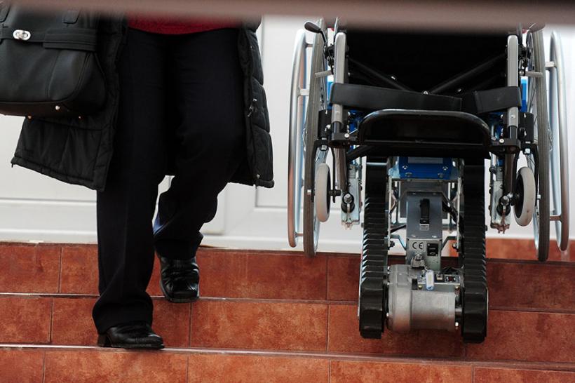 Situație disperată în Satu Mare, asistenții persoanelor cu handicap din comuna Hodod, neplătiți de 7 luni