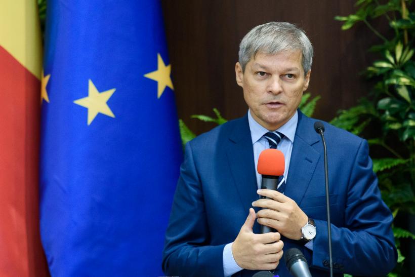 Cioloş: Nu înţeleg de ce Dragnea ar fi supărat de succesul legat de vizele pentru Canada, s-a implicat şi un europarlamentar PSD