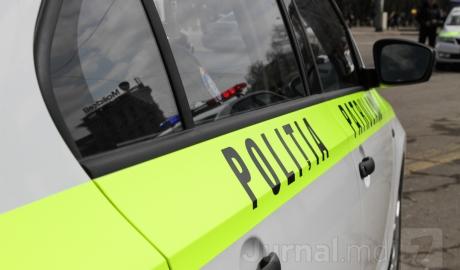 Poliţistul care a accidentat un diplomat român la Bălţi a fost plasat în arest la domiciliu