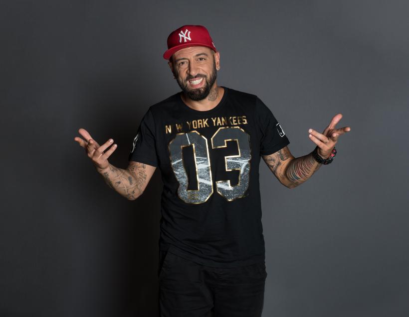 CRBL, dependent de încălțările sport! Are o colecție de o sută de perechi, iar cea mai scumpă  “piesă” a costat sute de euro 18556277