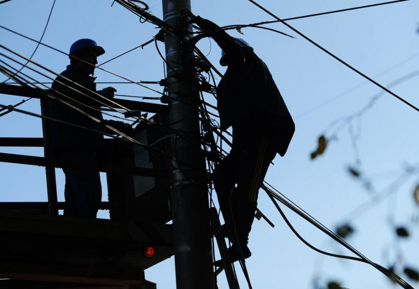 Alba: Peste 160 de case din Şugag, în continuare fără curent electric