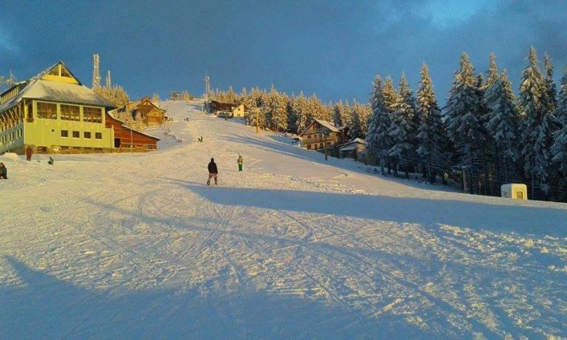 WEBCAM. Vezi cum arată pârtiile din Munţii Parâng! IMAGINI LIVE din Straja - Platoul Soarelui 18557150