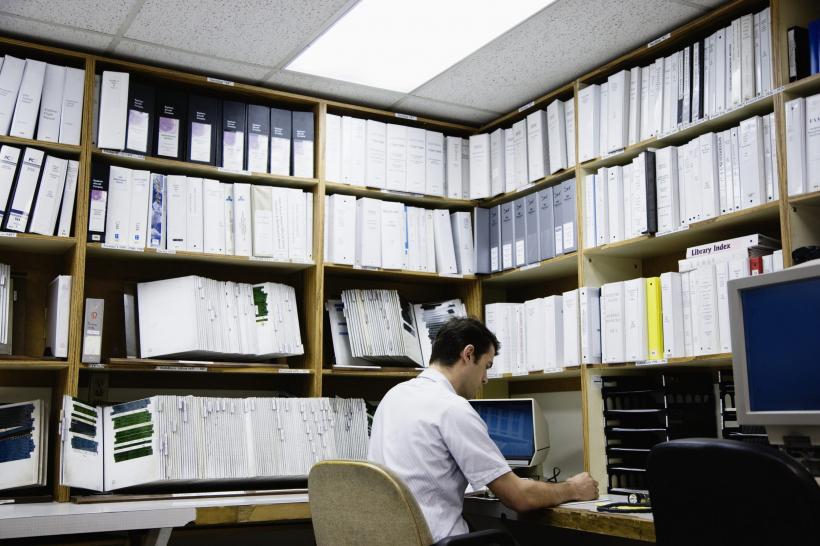 500.000 de bugetari primesc lefuri şi de 2.000 de euro/lună 18557241