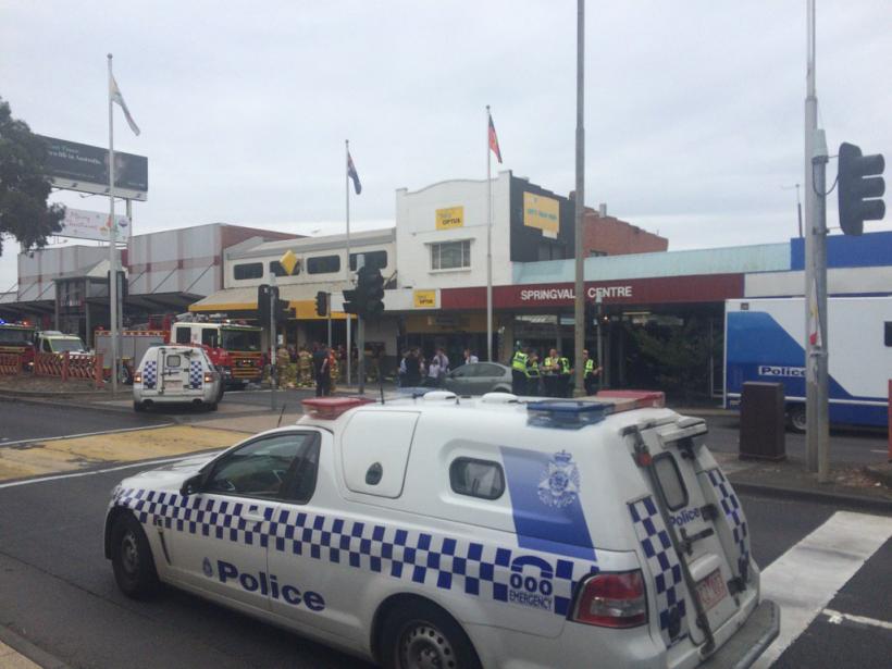 VIDEO - Explozie soldată cu 27 de răniţi într-o bancă din apropiere de Melbourne