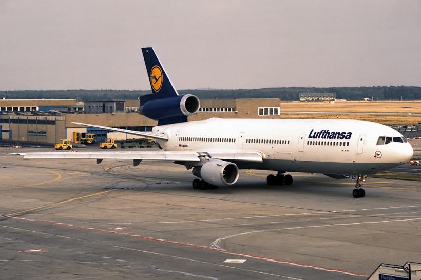 Lufthansa anulează 876 de zboruri înaintea grevei piloţilor de miercuri