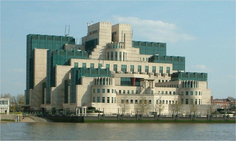Sediul MI6, evacuat din cauza unui pachet suspect