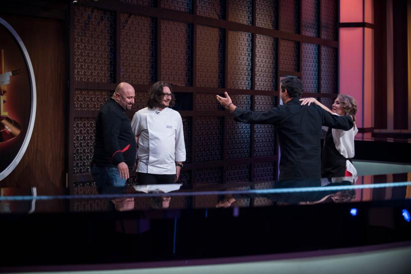 Vedetele Antena 1 intră în bucătărie și devin concurenții „Chefi la cuțite”  18558340