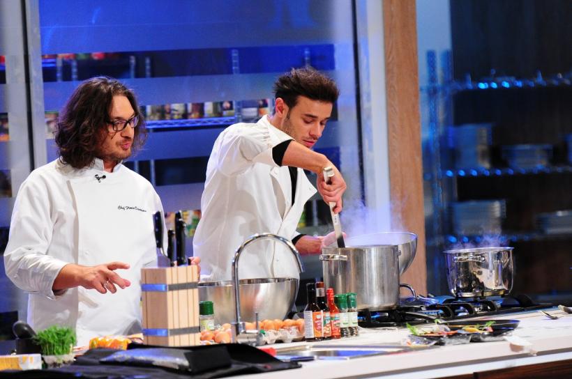 VIDEO. "Chefi la cuțite”, lider de piață  Azi, chefii se întrec în bucătărie cu echipele de vedete 18558614