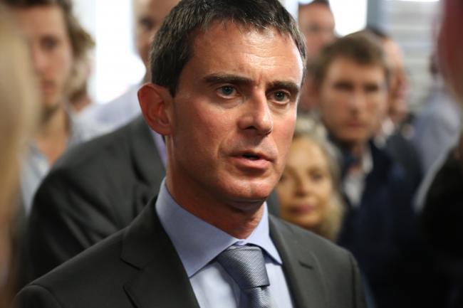 Premierul francez Manuel Valls şi-a anunţat candidatura la alegerile prezidenţiale din 2017 