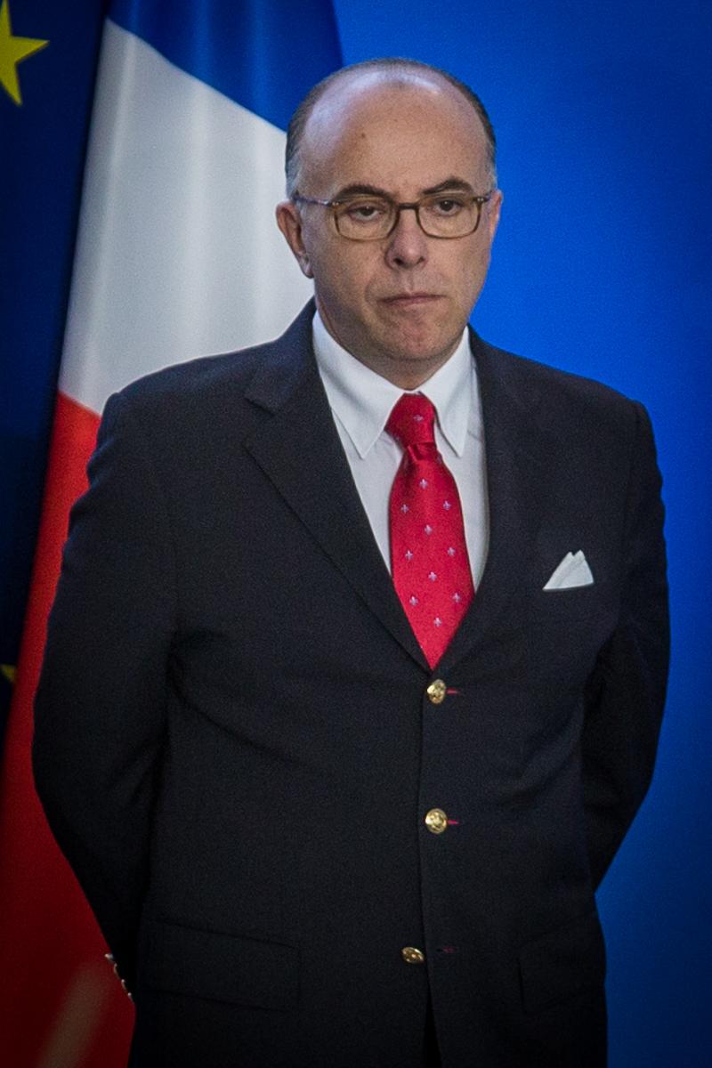 Bernard Cazeneuve, noul prim-ministru francez