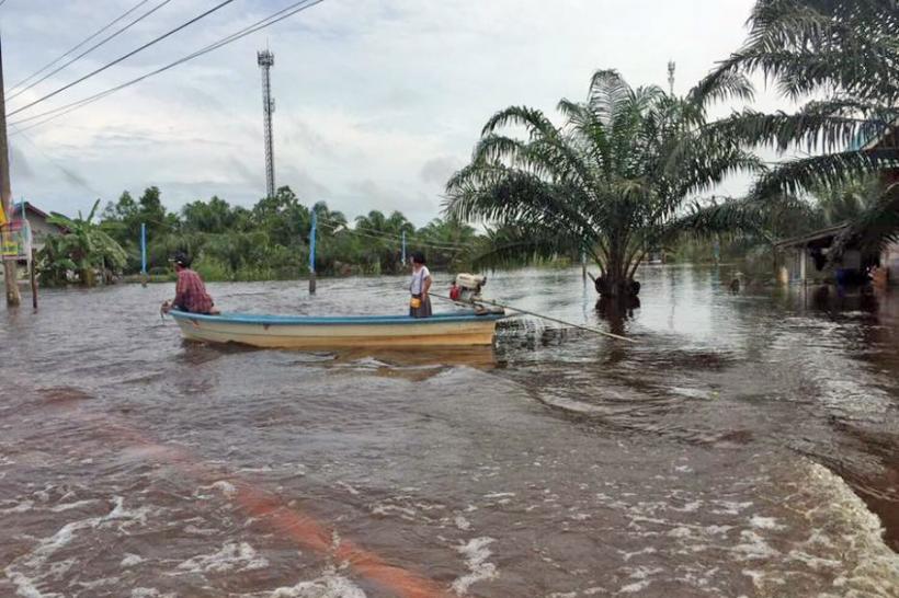 Thailanda - Grave inundaţii în plin sezon turistic; 14 oameni au murit