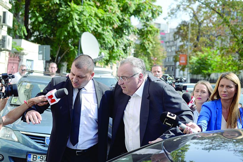 Cum merg afacerile lui Adamescu din pușcărie: Lido se vinde, administratorii își măresc indemnizațiile