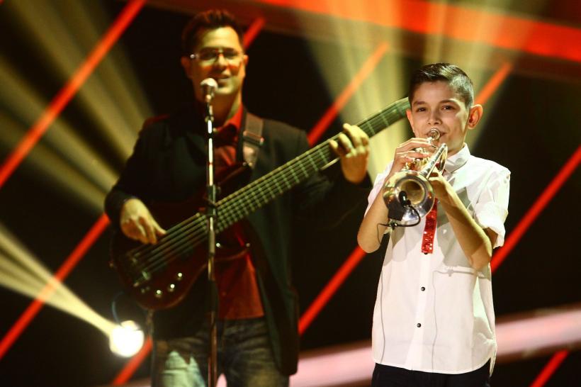 Finala Next Star: Cei mai buni 15 concurenți luptă pentru 20.000 de euro! 18560490