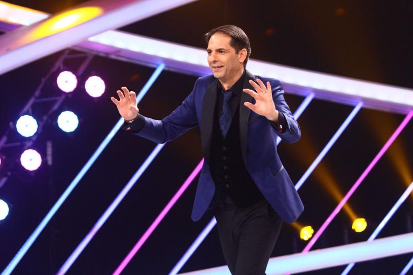 Finala Next Star: Cei mai buni 15 concurenți luptă pentru 20.000 de euro! 18560492