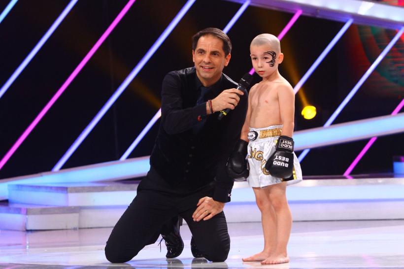 Finala Next Star: Cei mai buni 15 concurenți luptă pentru 20.000 de euro! 18560499