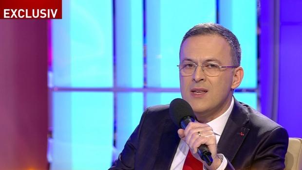Răzvan Dumitrescu: Puțin îmi pasă cine câștigă și cine pierde dintre Dragnea și Iohannis, atâta timp cât cetățenii sunt cei care pierd mereu